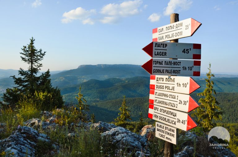 Hiking signpost to Bijela Stijena on Ravna Planina