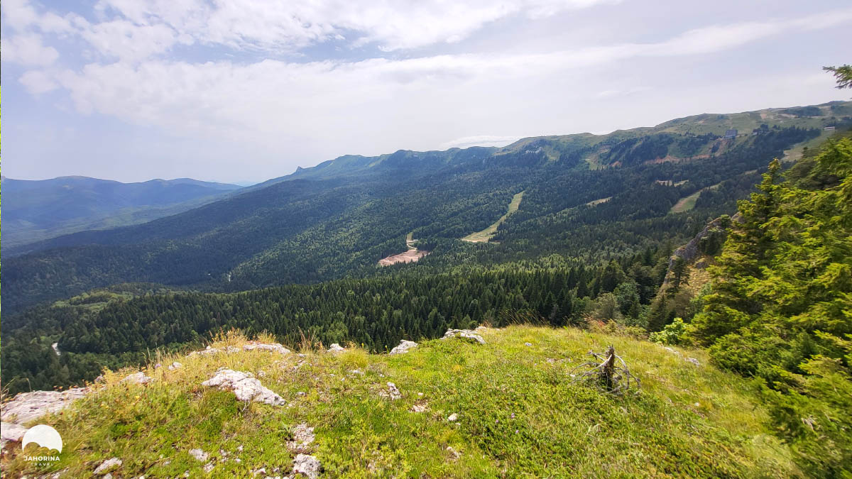 Panorama Jahorine ljeti